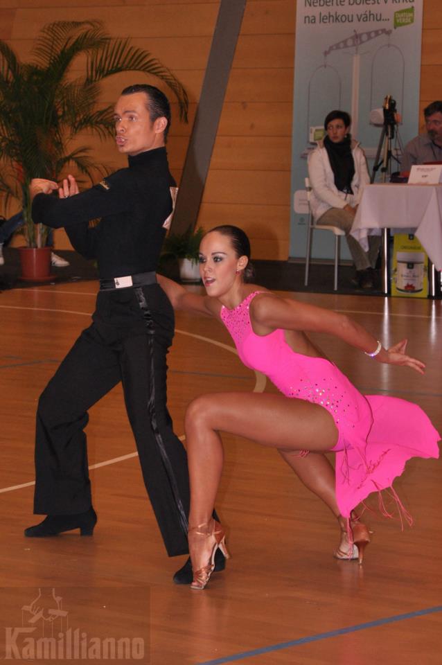 latina_dosp_2012_533499